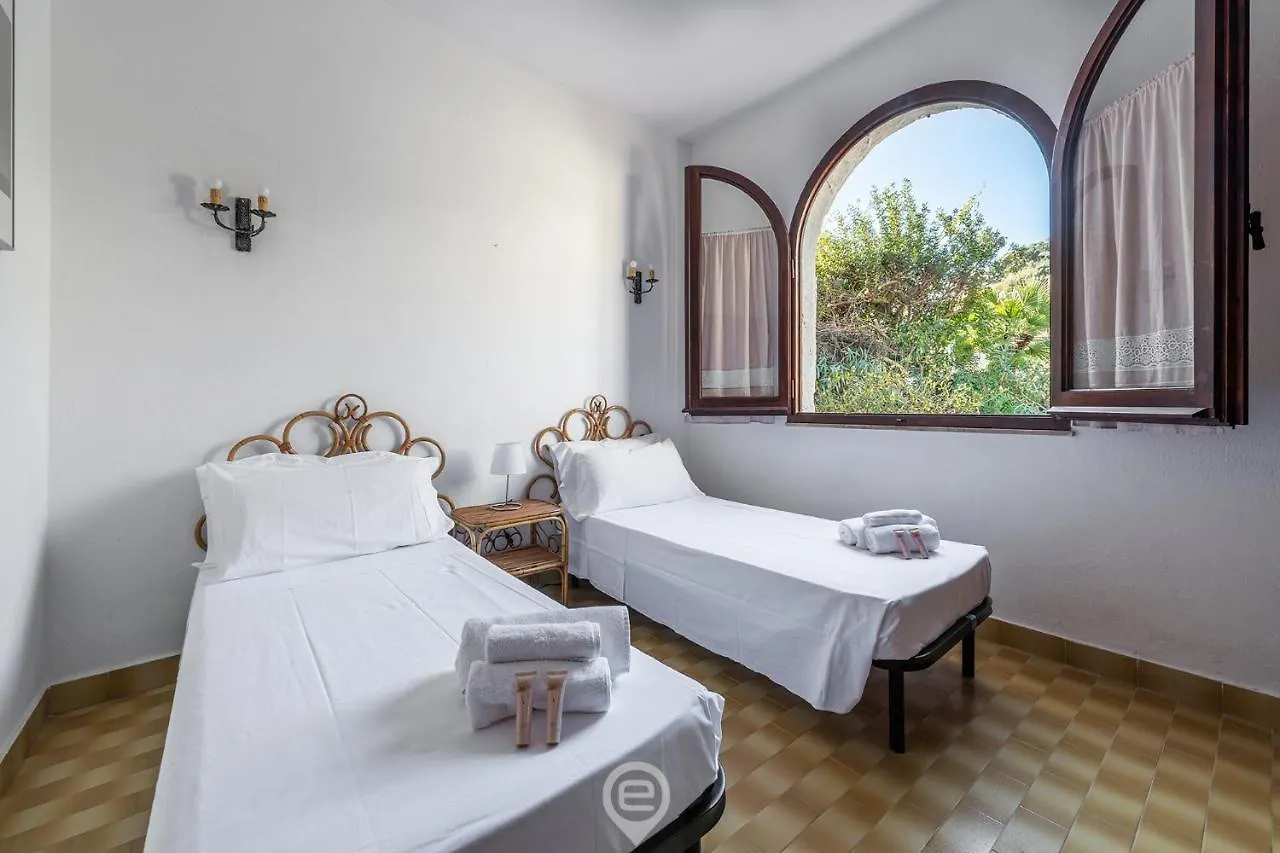 Palm Villa Monte Nai